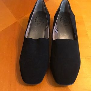 Black Lifestride Suede Wedges